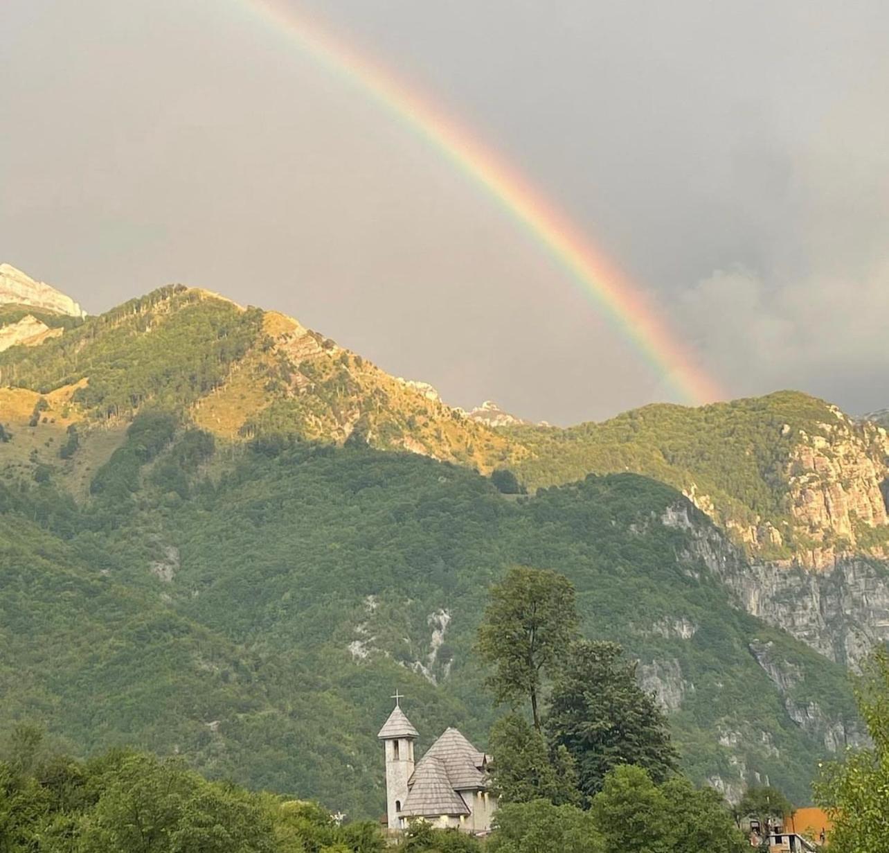 Thethi Mountain Villas 외부 사진